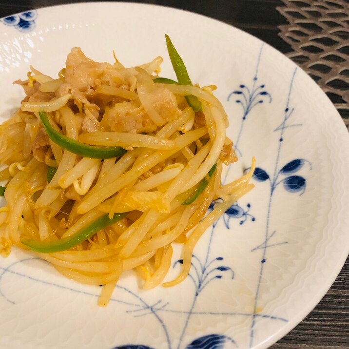 もやしメインで 豚バラのガーリックケチャップ炒め レシピ 作り方 By Ma Ma Yu Mi 楽天レシピ もやしメインで 豚バラのガーリックケチャップ炒め レシピ 作り方 By Ma Ma Yu Mi 楽天レシピ